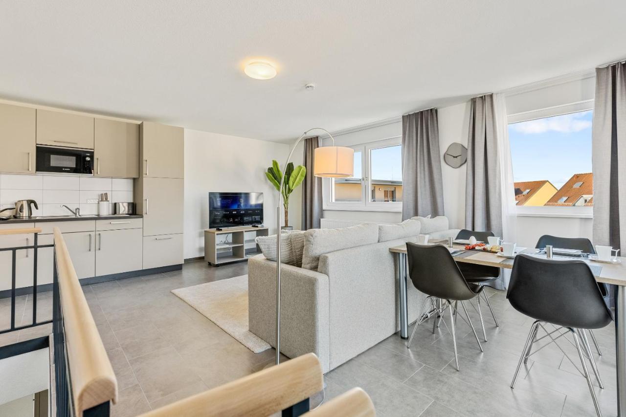 Empire Living: Denzlingen Marktplatz Exterior foto